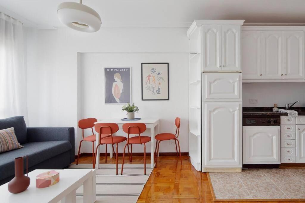 Apartamento Maura 2 Dormitorios Oviedo Luaran gambar