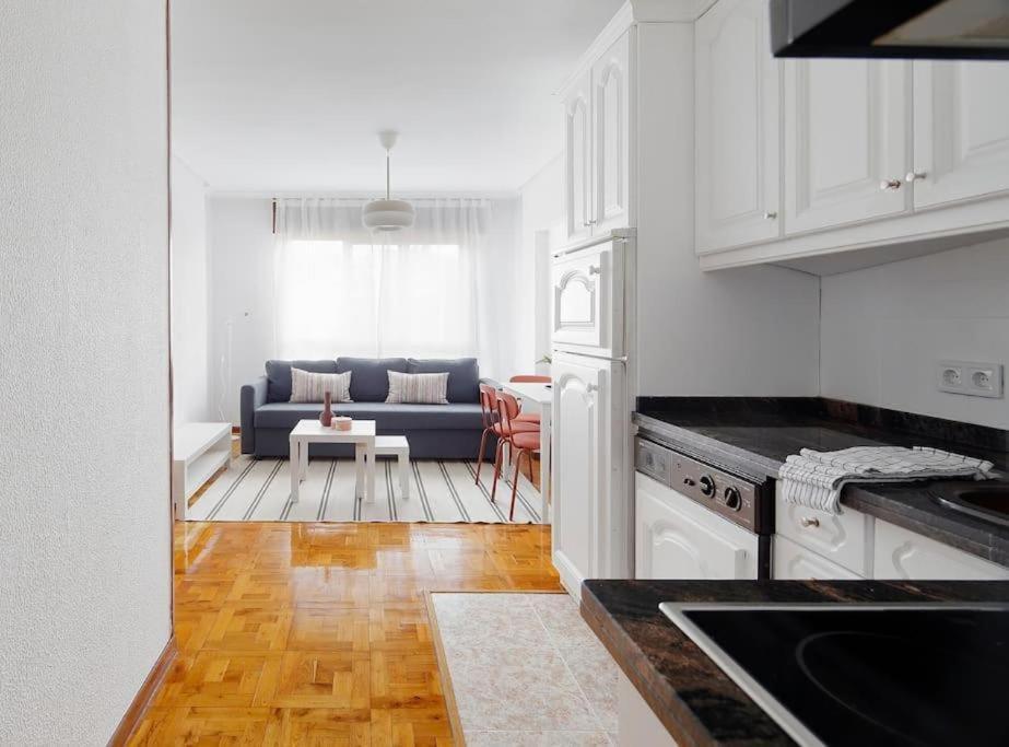Apartamento Maura 2 Dormitorios Oviedo Luaran gambar